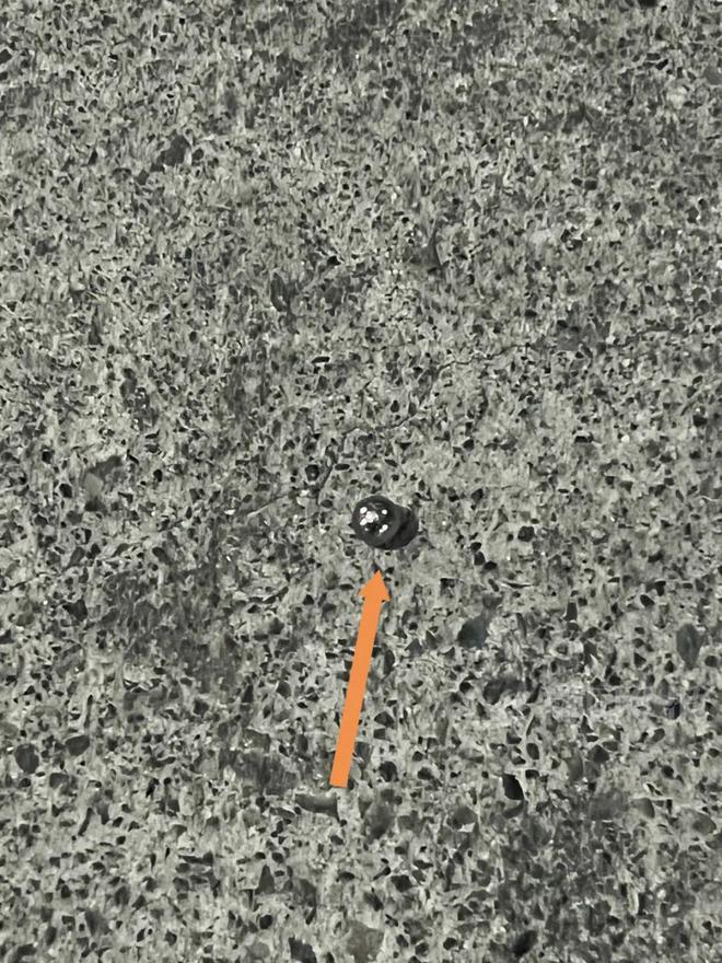 曝光！柳州一小区30多辆车遭殃公共视频显示……(图3)