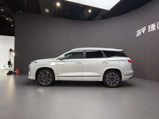 新款捷途山海L9 3月31日开启预售 预计四月初上市(图3)