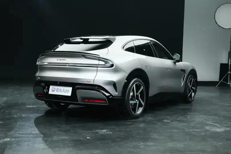 小米YU7 Max版配智能调光天幕 采用最新一代EC调光玻璃(图2)