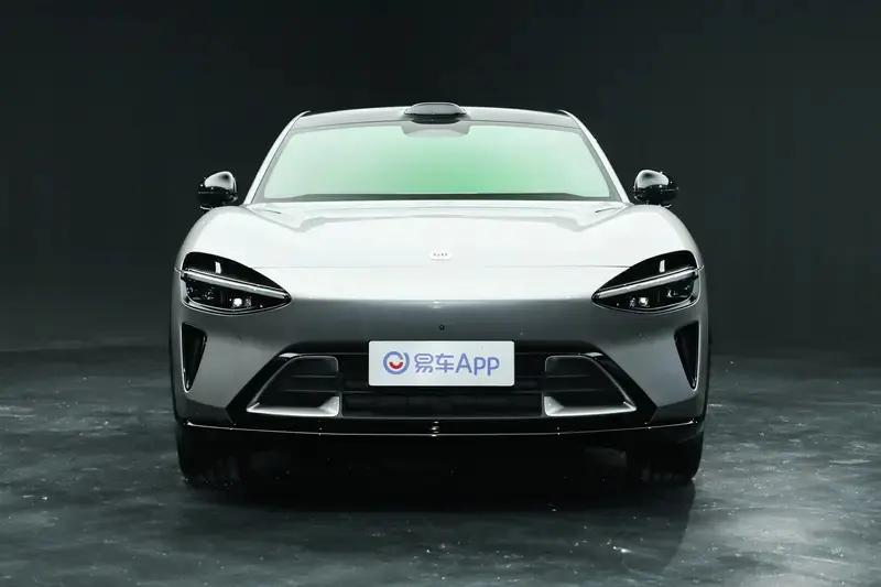 小米YU7 Max版配智能调光天幕 采用最新一代EC调光玻璃(图1)