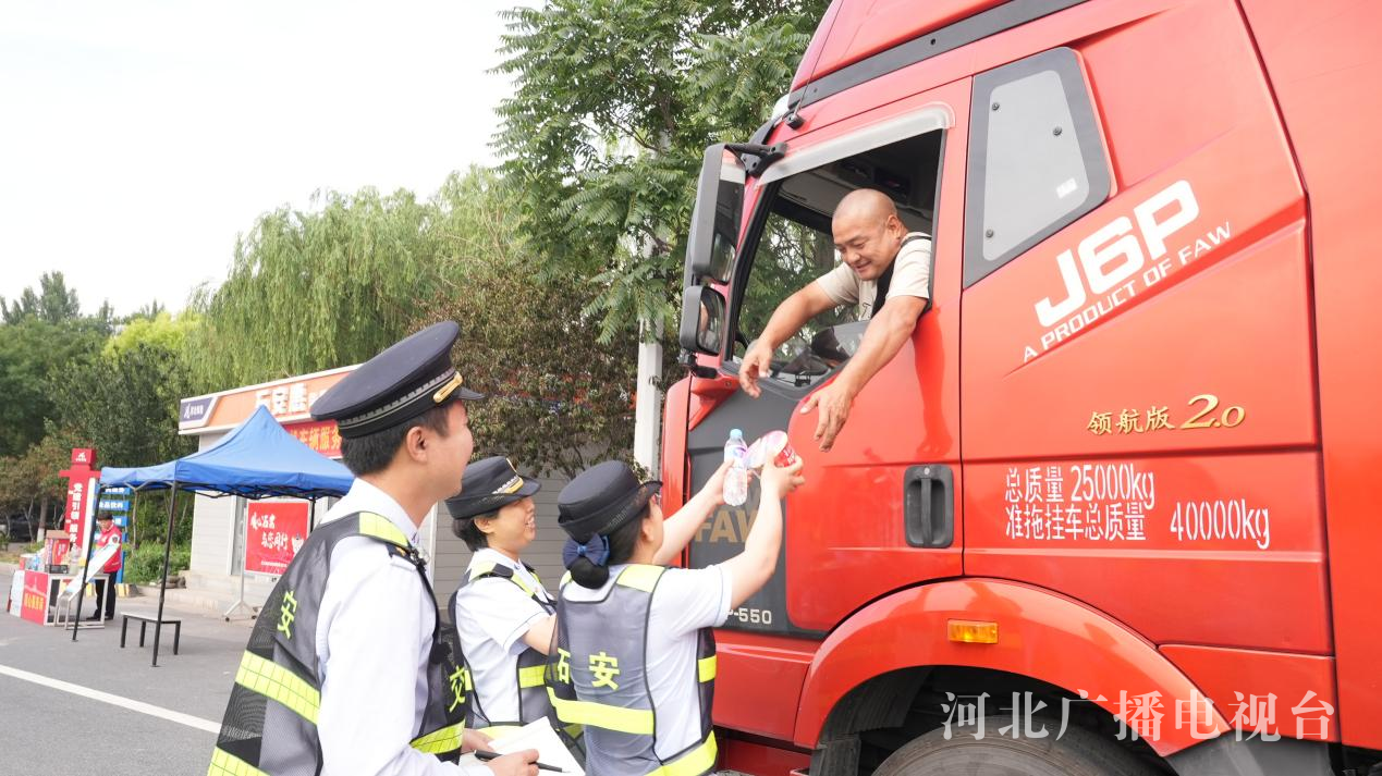 沿着高速看河北 车轮上的“中国玻璃城”(图8)