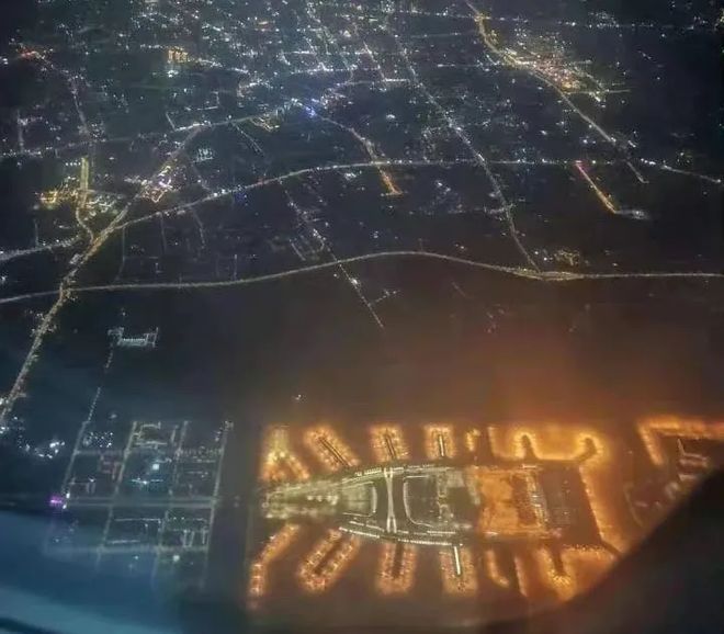 中国唯一入选的“2025全球最美机场”：我们的机场设计早已经更上一层楼了(图3)