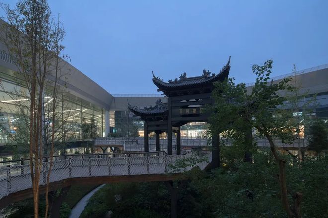 中国唯一入选的“2025全球最美机场”：我们的机场设计早已经更上一层楼了(图10)
