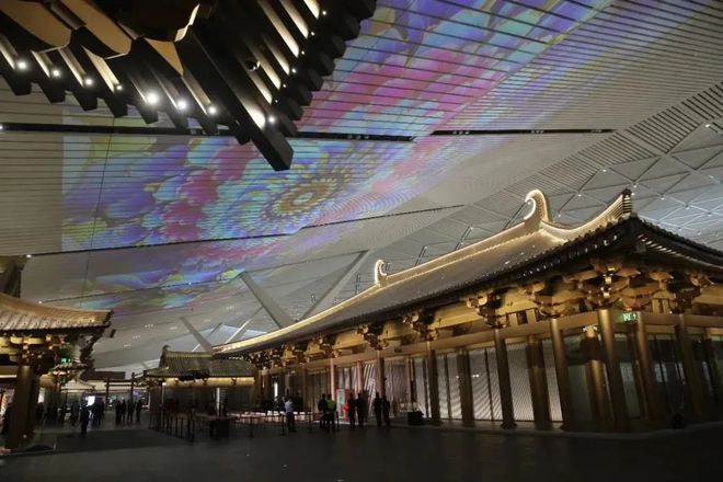 中国唯一入选的“2025全球最美机场”：我们的机场设计早已经更上一层楼了(图12)