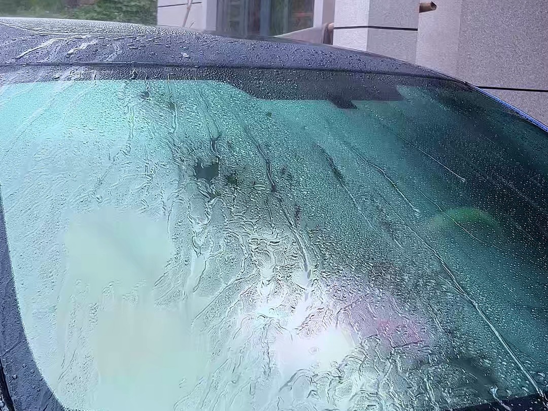 耀皮汽车玻璃取得汽车玻璃检验用智能补光系统专利能有效控制灯管组的开启时间(图1)