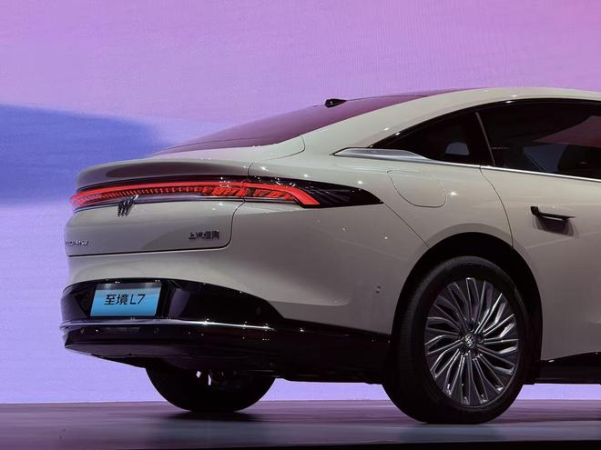 优质智能体验15T增程 别克至境L7正式亮相(图2)