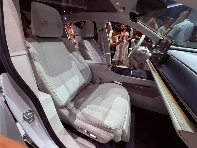 优质智能体验15T增程 别克至境L7正式亮相(图7)