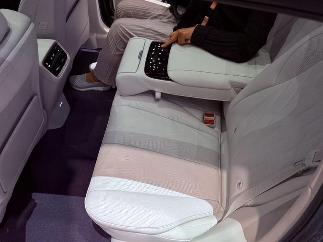 优质智能体验15T增程 别克至境L7正式亮相(图5)