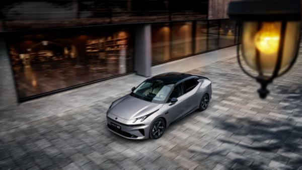 都市科技智混轿车全新领克07 EM-P上市限时价1398万元起(图2)