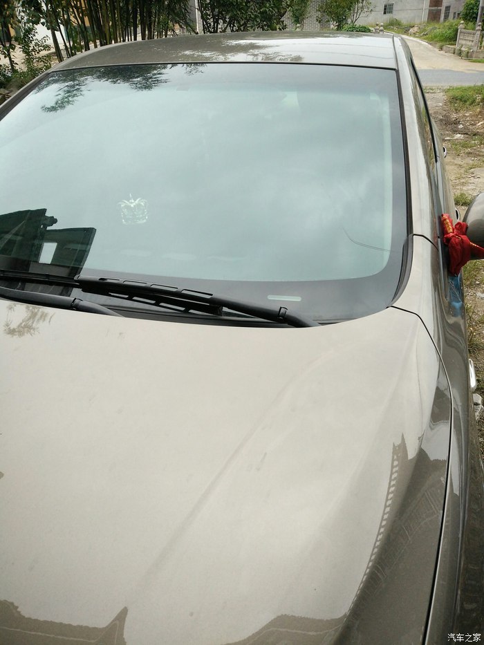 宝骏730风挡玻璃尺寸是多少(图1)