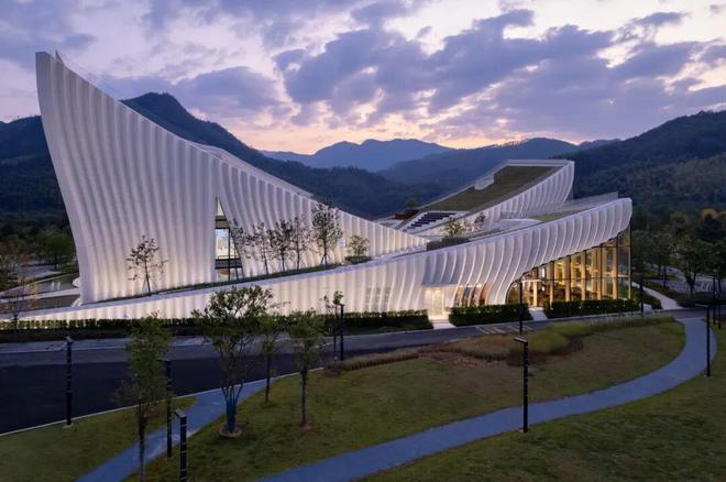 时境建筑 与武夷山共舞的地景建筑——圣农博物馆(图3)