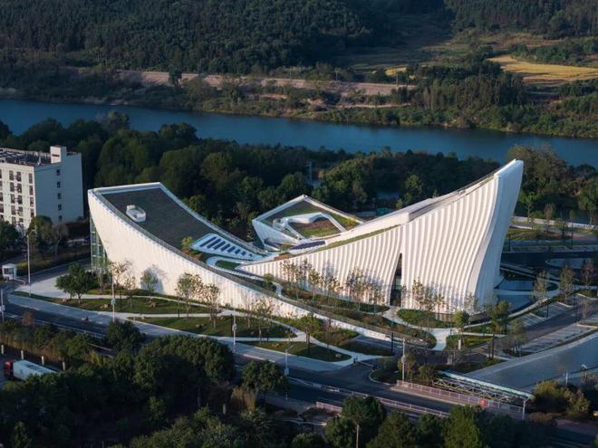 时境建筑 与武夷山共舞的地景建筑——圣农博物馆(图4)