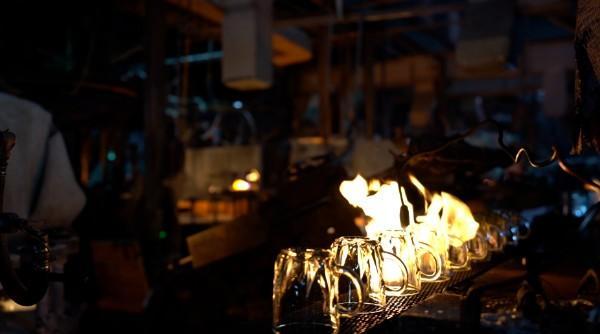 广交会上引高端采购商驻足！河南晶瑞集团：从获嘉制造到中国创造 玻璃制品惊艳全球(图2)