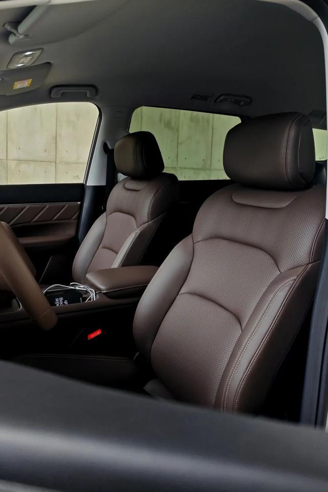 全面体验星光730它能否成为家庭刚需最优选？ CAR REVIEWS(图6)