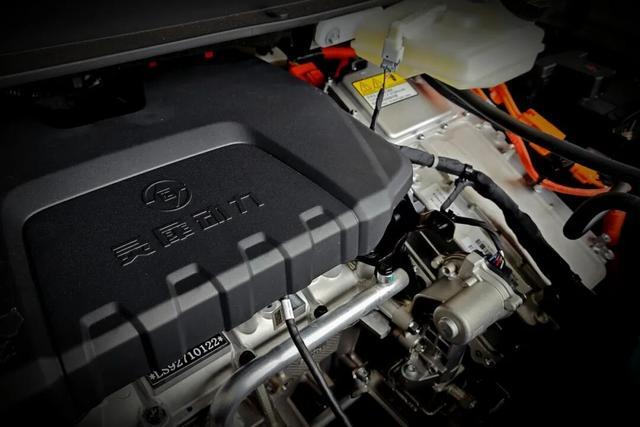 全面体验星光730它能否成为家庭刚需最优选？ CAR REVIEWS(图3)