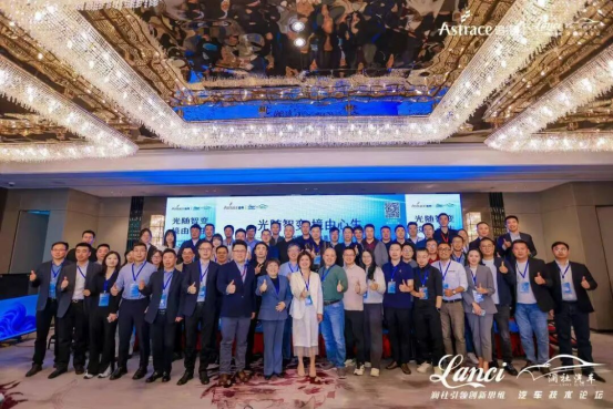 上海追得智能玻璃重塑座舱体验：未来每一片玻璃都是“智慧终端”!