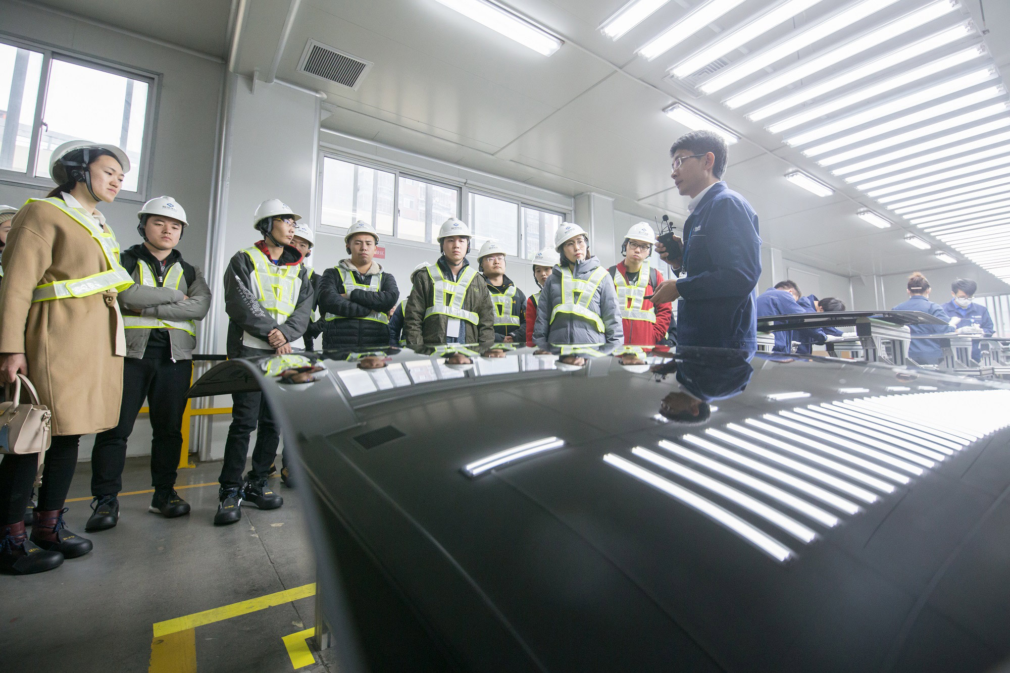 耀皮玻璃定增圆满收官 高端玻璃赛道注入强劲动能