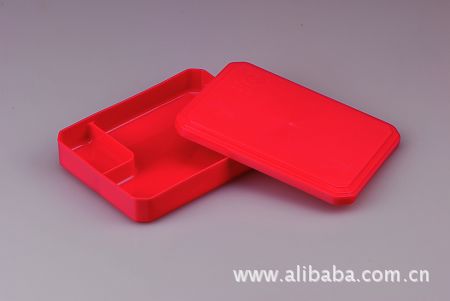 森达塑胶取得自动开模塑料注塑模具专利提高了操作的便捷性(图1)