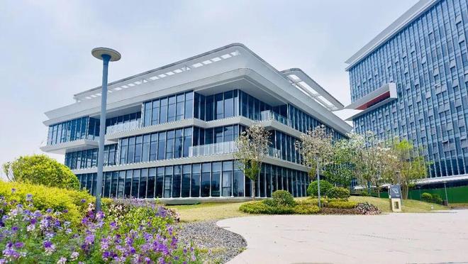 15亿元、重点工程！中国融通医疗健康总部基地正式投运(图4)